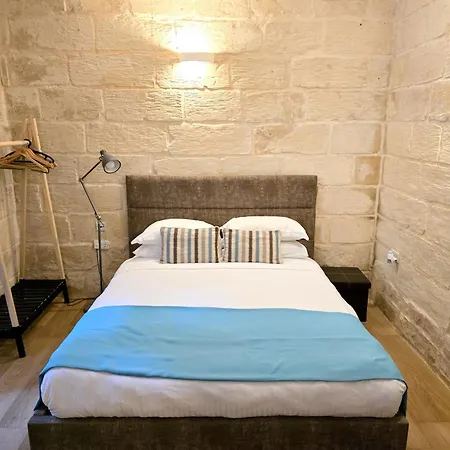 Apartment In A Traditional Guest House, With Private Yard And Shared Roof Terrace Gotown8