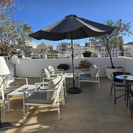 Apartment In A Traditional Guest House, With Private Yard And Shared Roof Terrace Gotown8