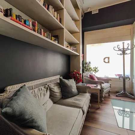 In A Traditional Guest House, With Private Yard And Shared Roof Terrace Gotown8 Apartment